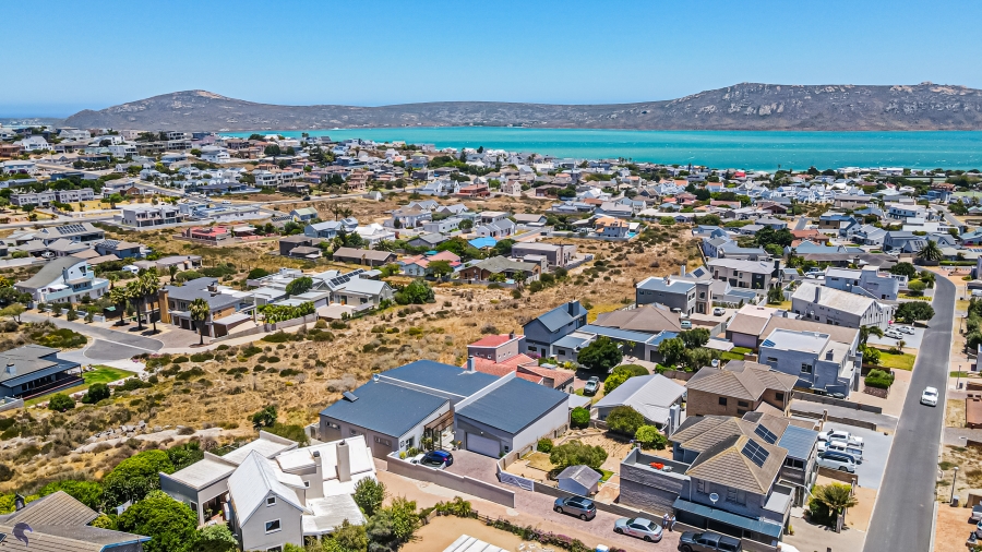 5 Bedroom Property for Sale in Myburgh Park Western Cape